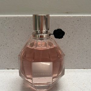Viktor & Rolf Flowerbomb 3.4oz